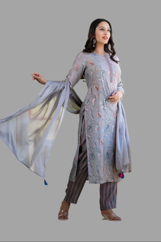 Grey Noor Kurta set with dupatta