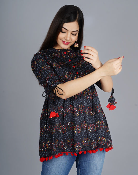Black Geet Tunic Top