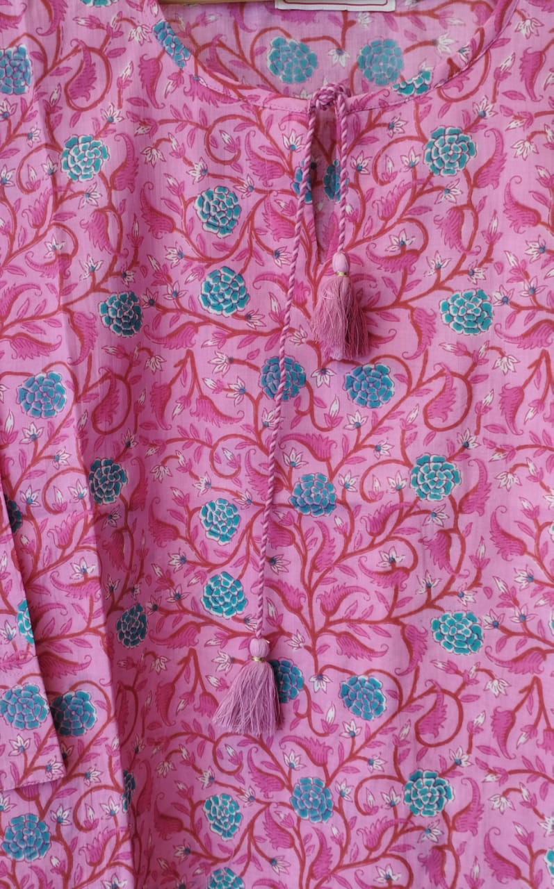 Pink Floral Printed kurta